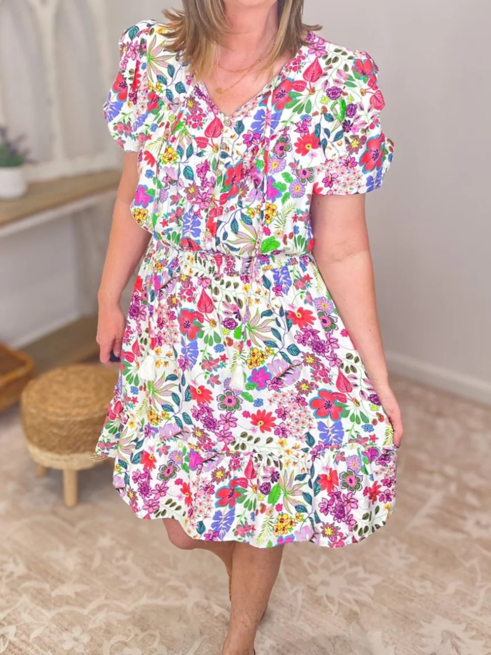 easel NWT Island Getaway Smocked Tiered Ruffle Mini Dress Floral Print | Size L - Picture 2 of 10